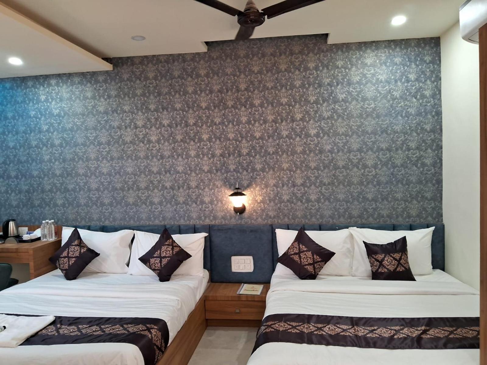 Hotel The Marion Nashik Εξωτερικό φωτογραφία